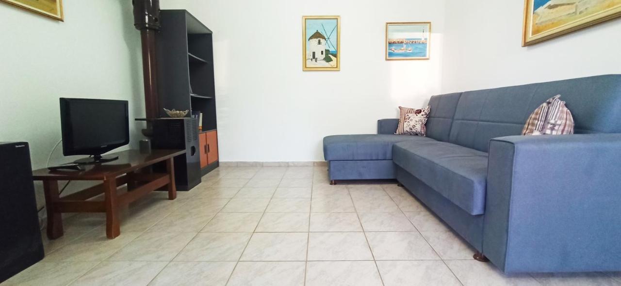 Maris Full Apartment With Roof Garden Access Quios Exterior foto